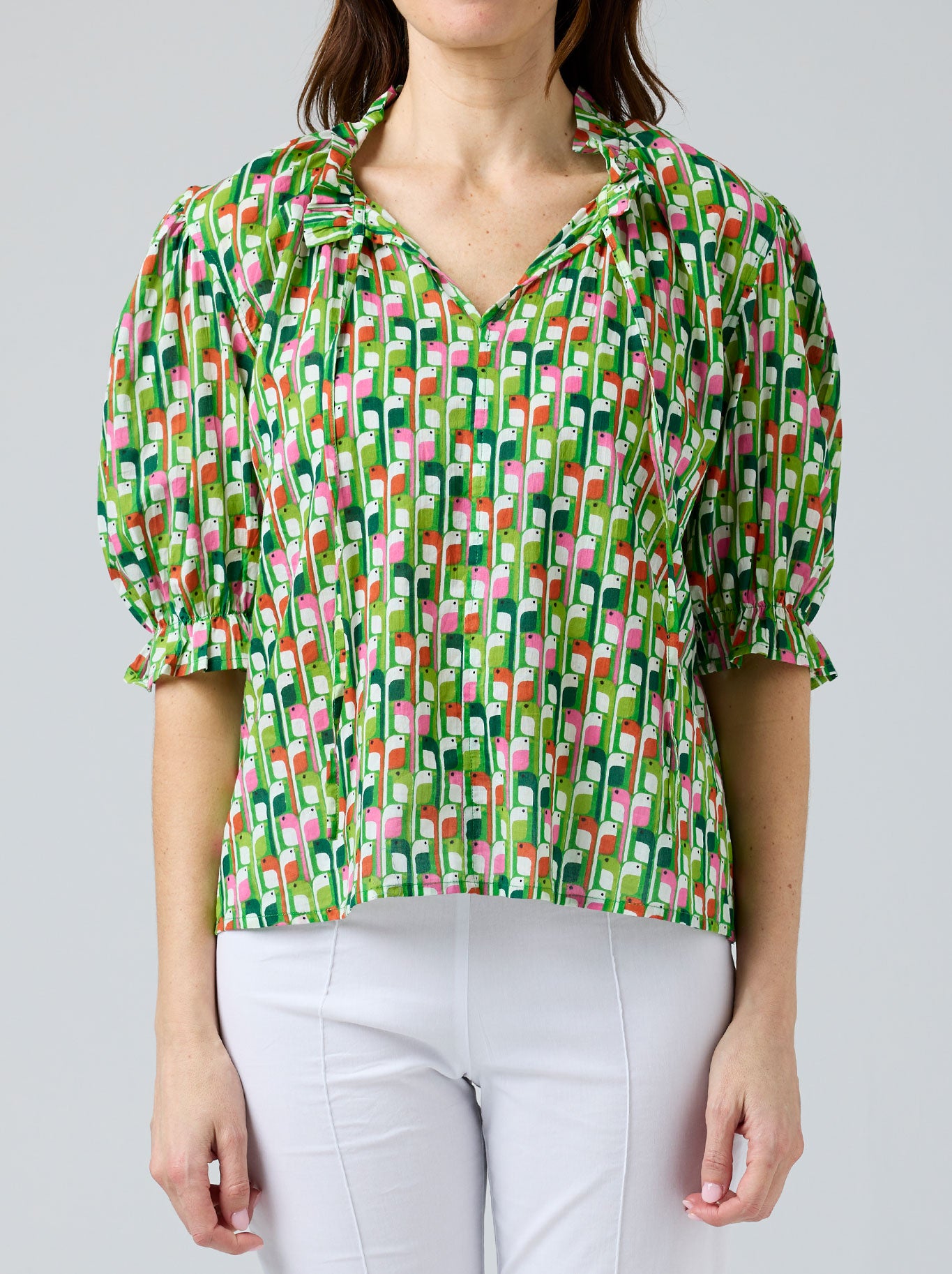 CAKE TIE NECK BLOUSE