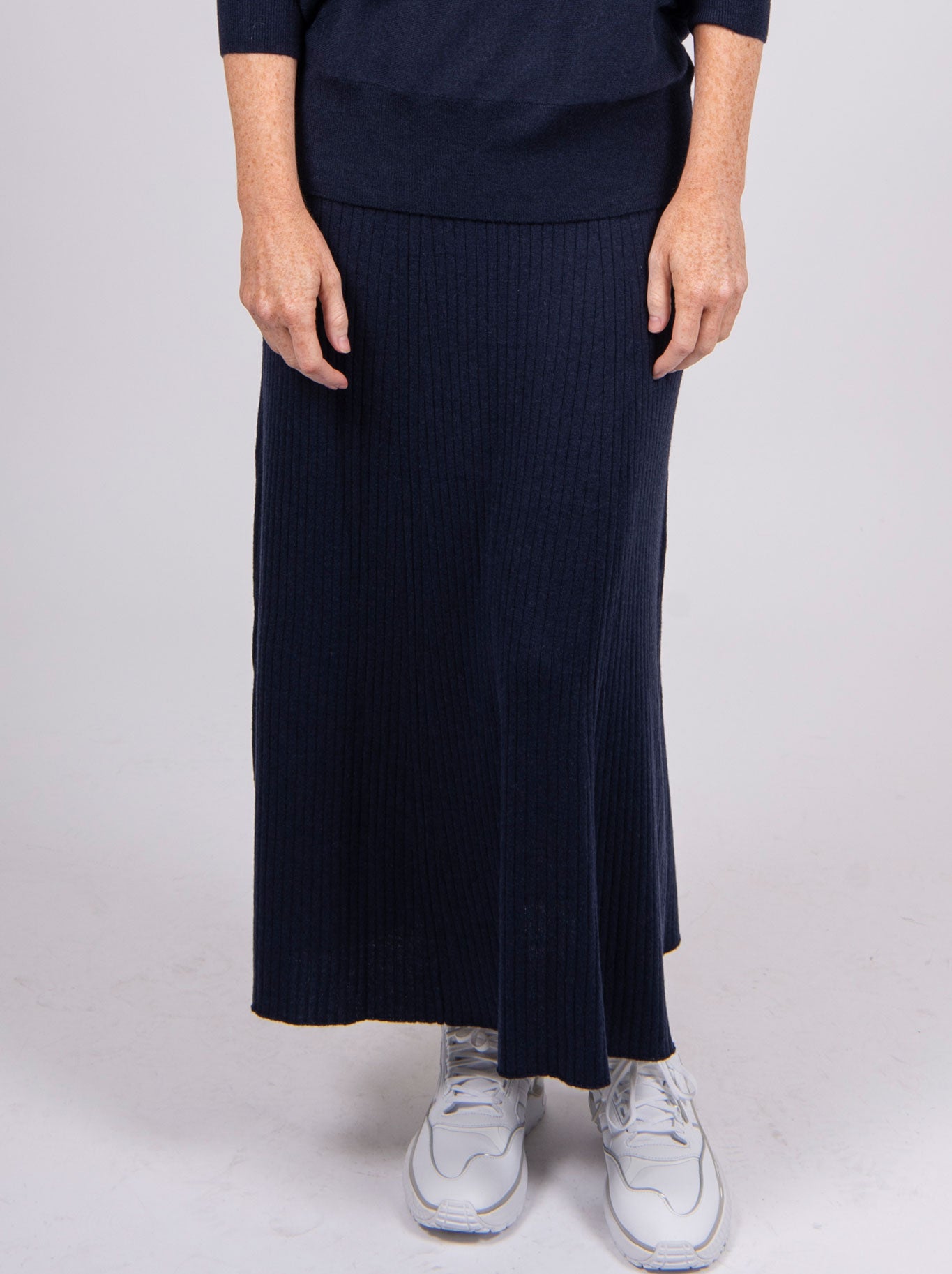BRIDGE & LORD FLARED HEM SKIRT