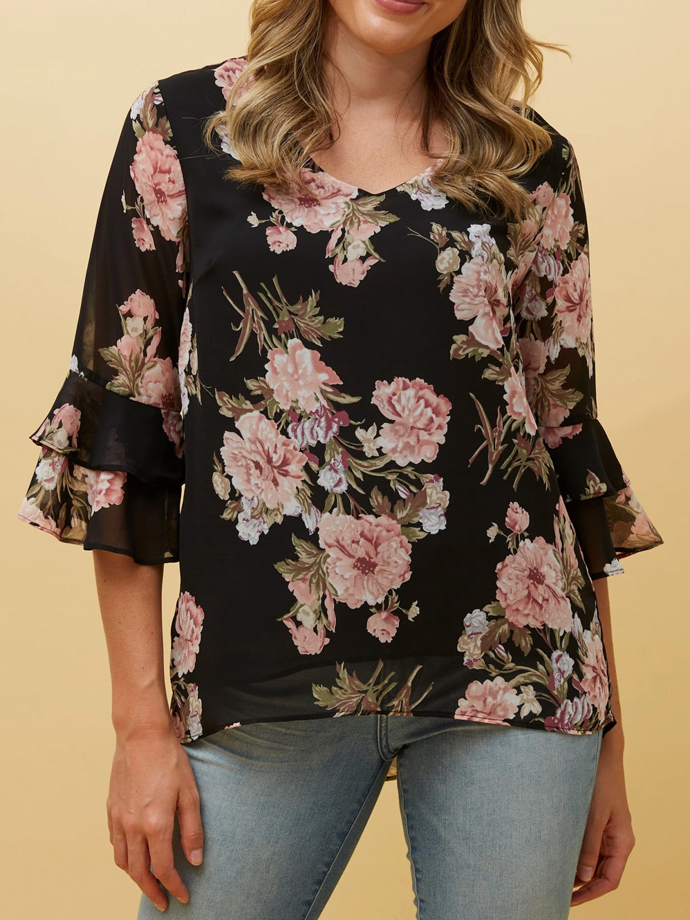 CAROLINE K MORGAN 3/4 FLUTE SLEEVE FLORAL BLOUSE