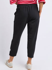 ELM SUTTON TRACK PANT