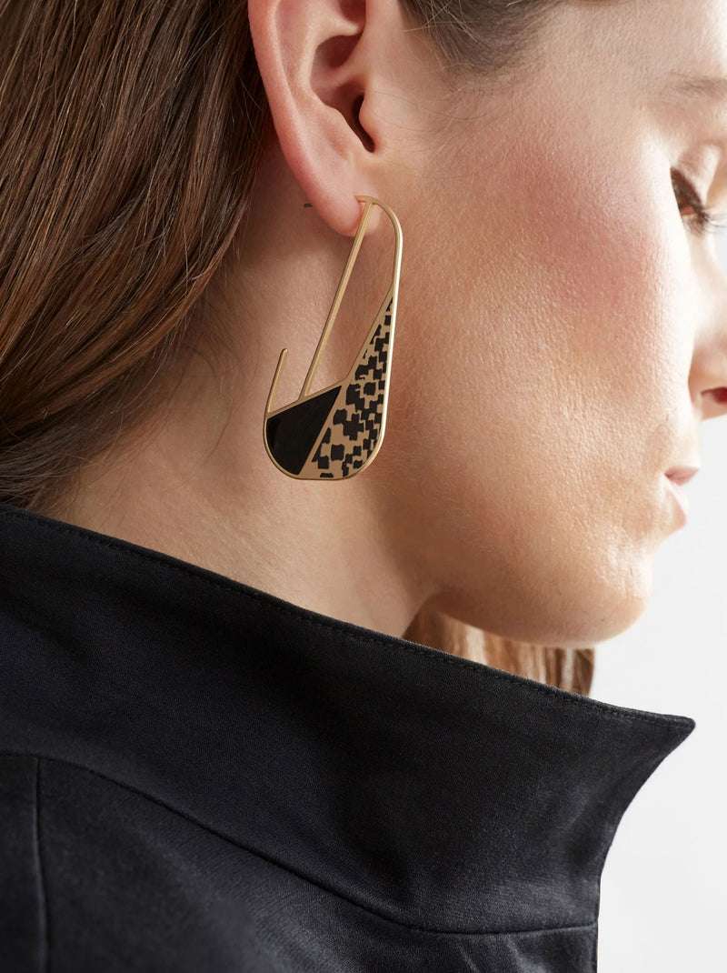 ELK MOND HOOP EARRING