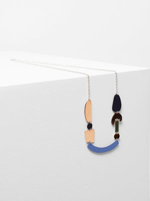 ELK COLDA NECKLACE
