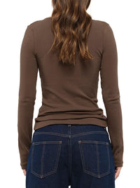JAC AND MOOKI HARLOW HENLEY