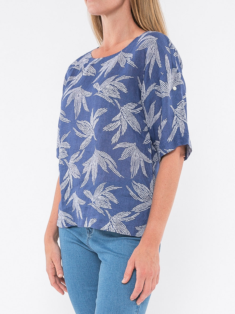 JUMP LEAF LINEN TOP