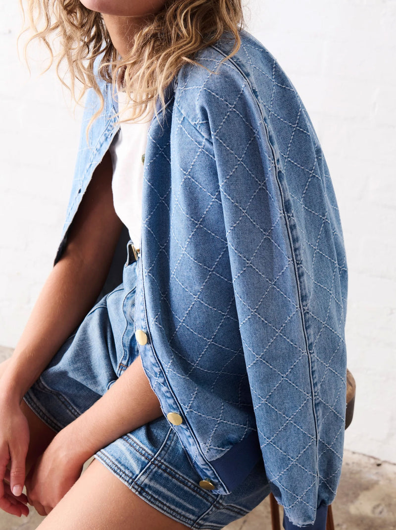 KIREINA SABRINA BOMBER