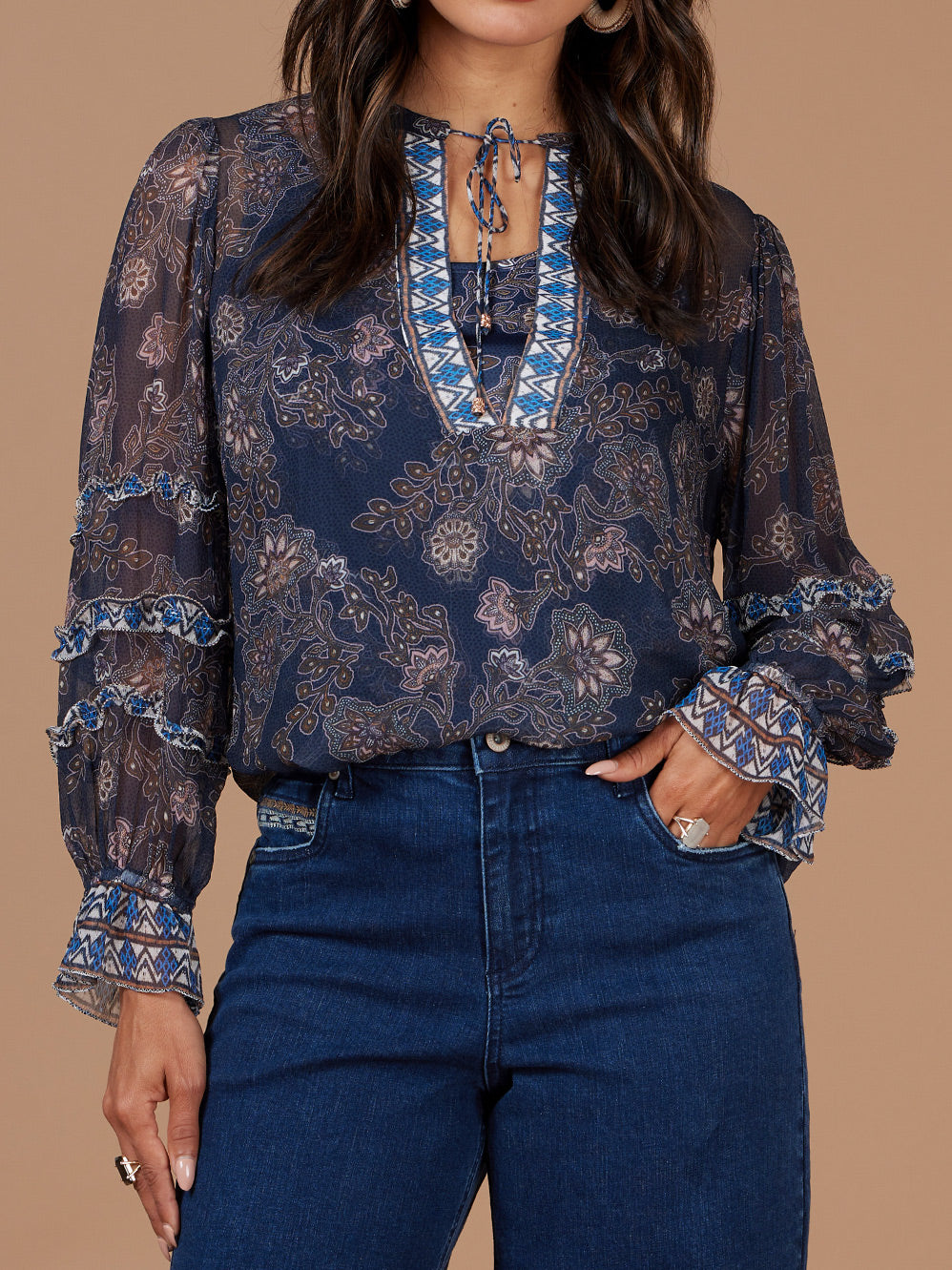 LOOBIE'S STORY WOOD CRAFT BLOUSE