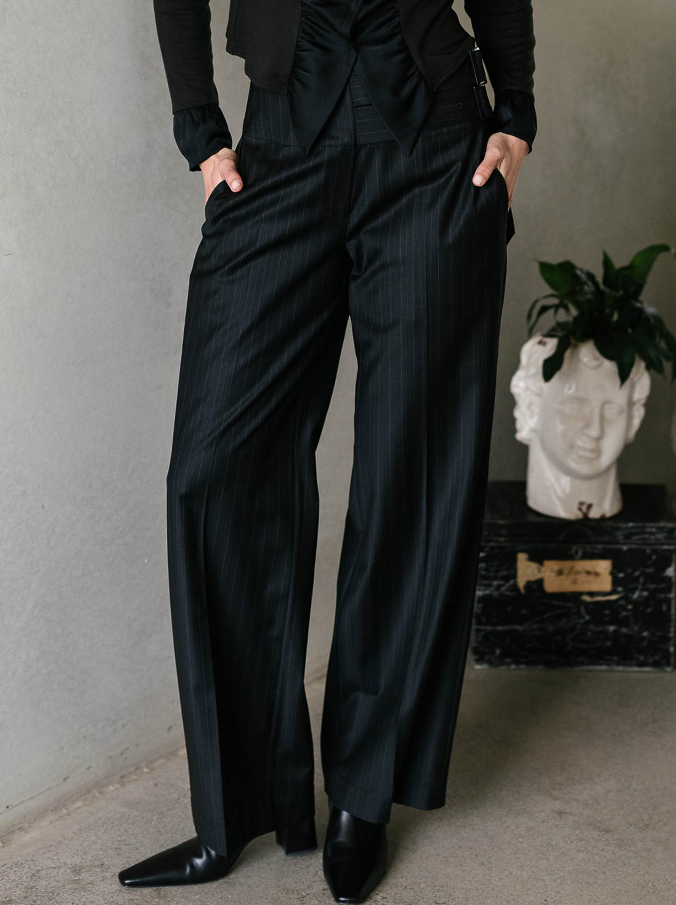 M.A DAINTY PINOT PANT