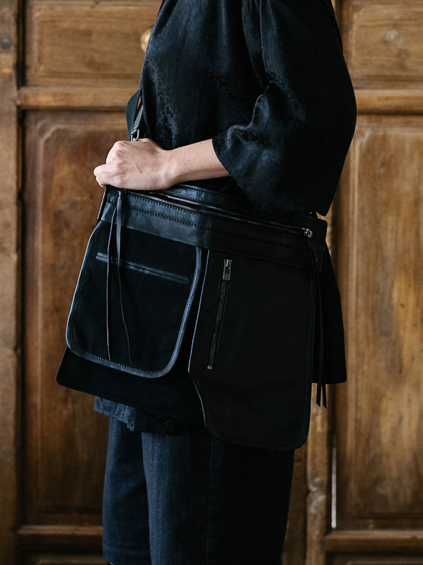 M.A DAINTY WAKER BAG
