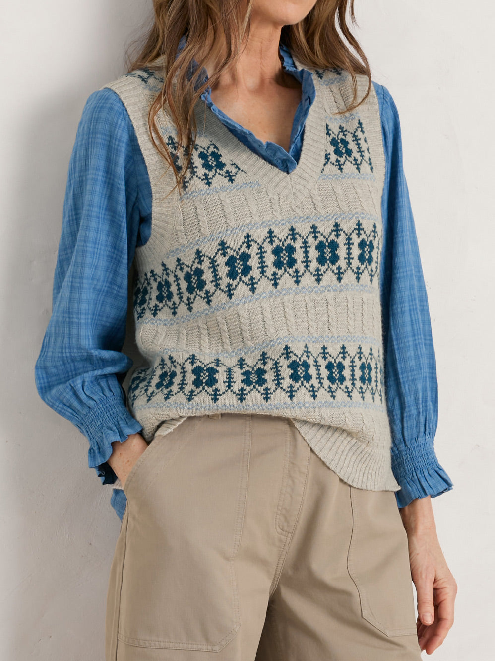 Sodalite Vest Yarnsmith Ocean main image 0