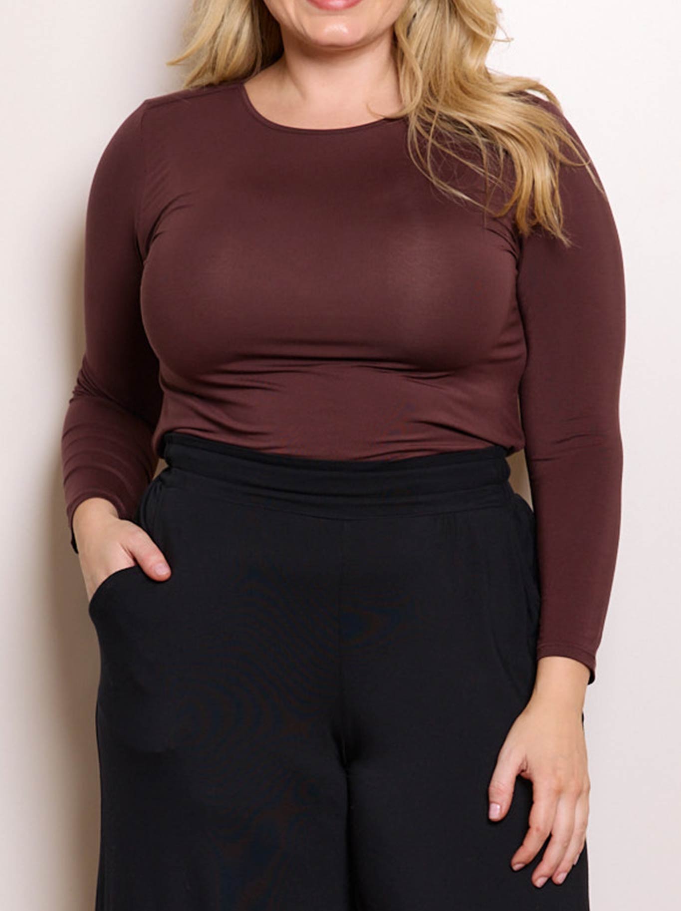 TANI LONG SLEEVE HIGH NECK TOP