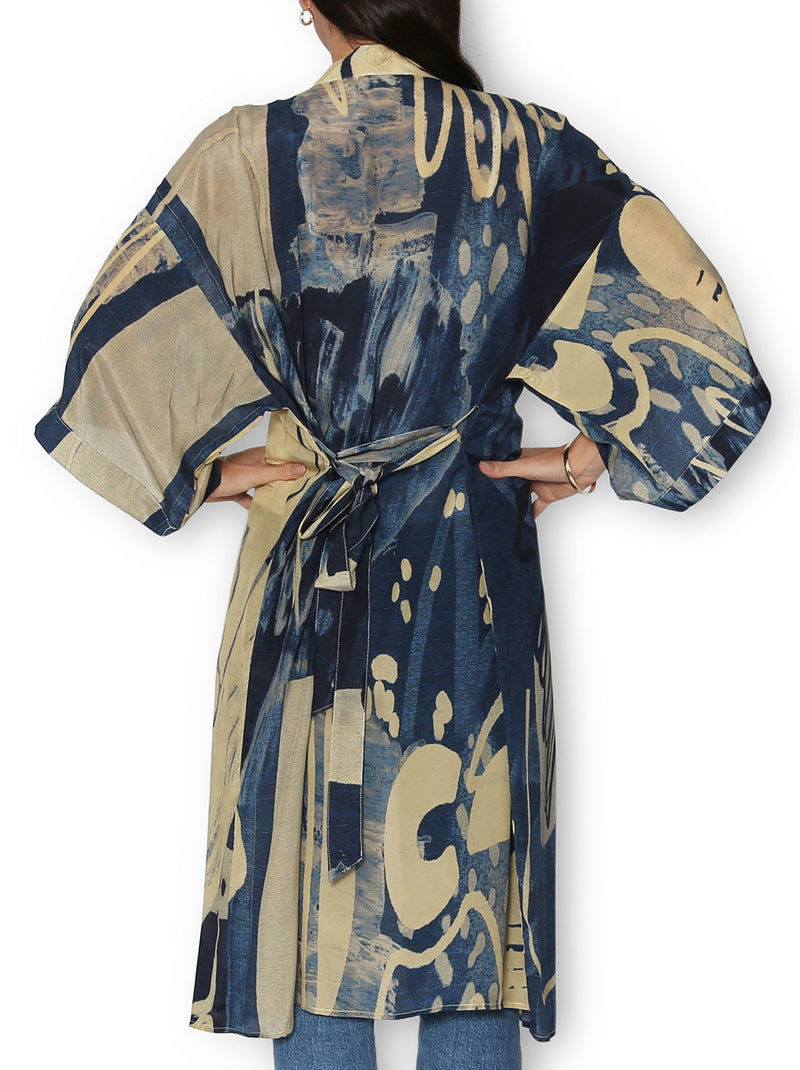 THE ARTISTS LABEL EVENING IN PORTUGAL LONG SILK KIMONO