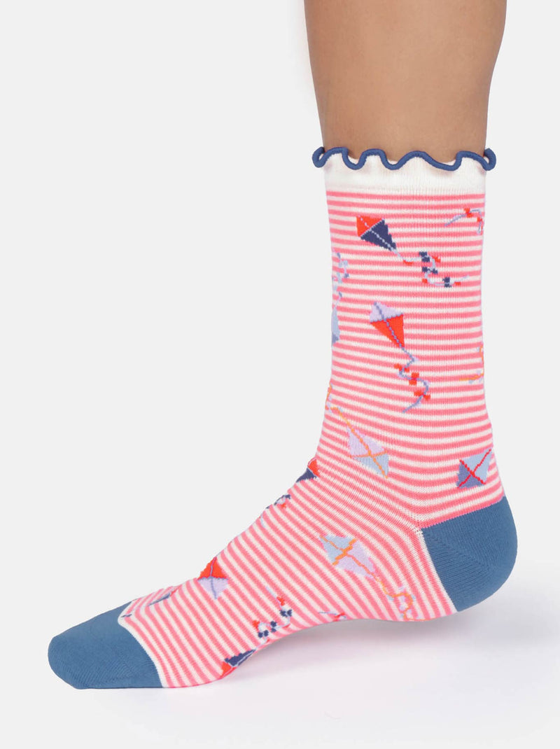 THOUGHT FLYING KITES BAMBOO FRILL CREW SOCKS