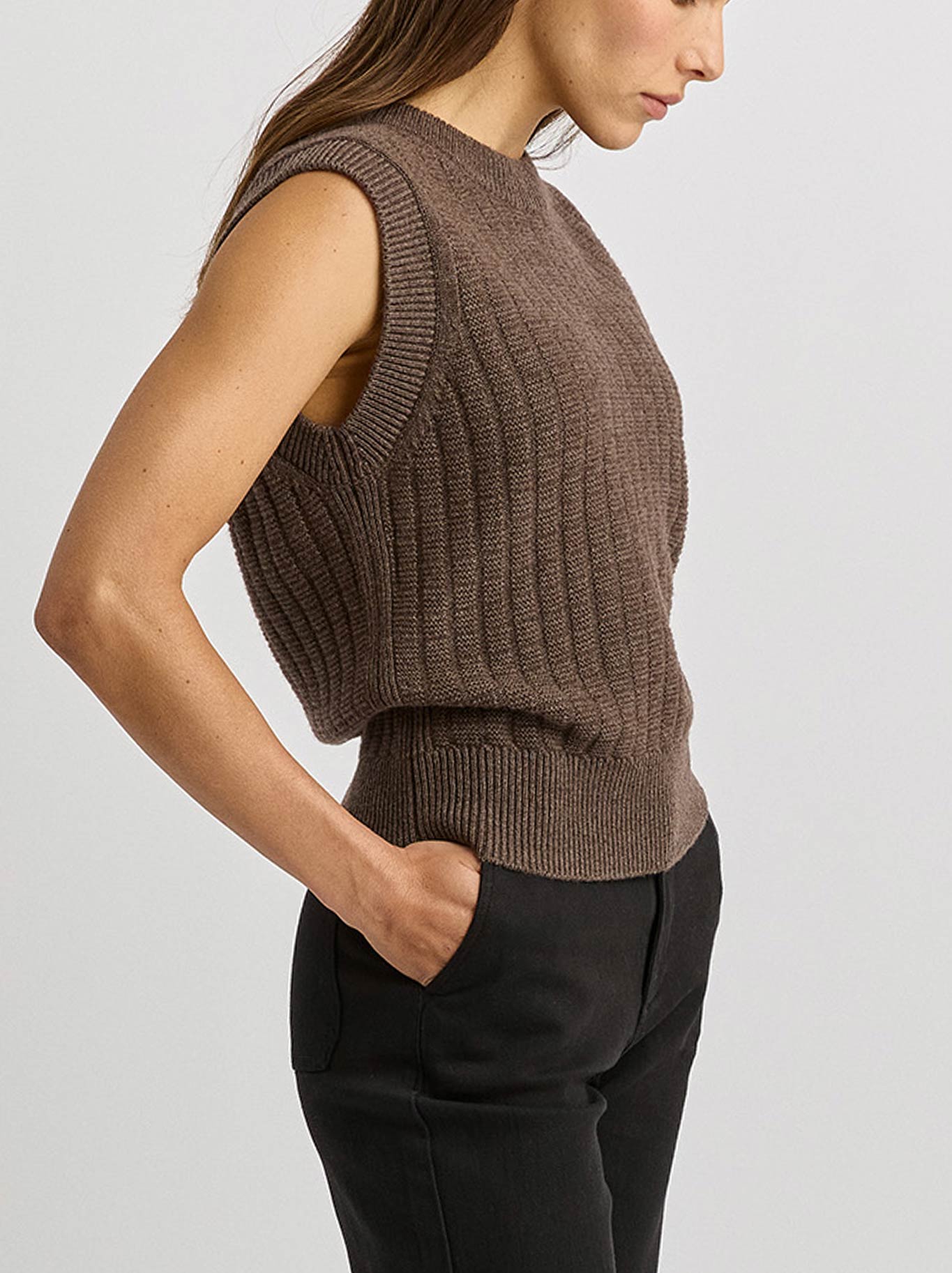 TOORALLIE GRID KNIT VEST