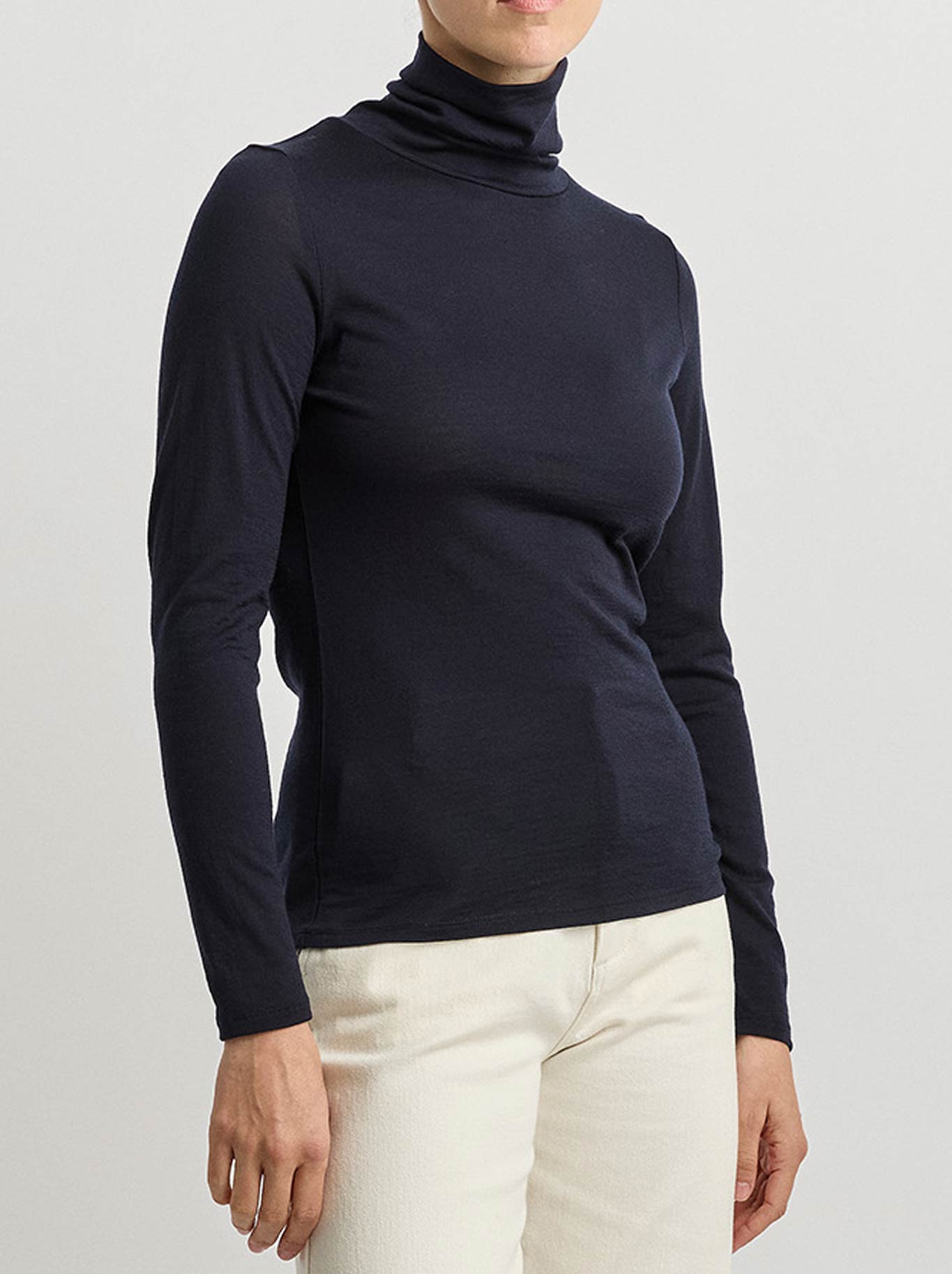 TOORALLIE MERINO TURTLE NECK TEE