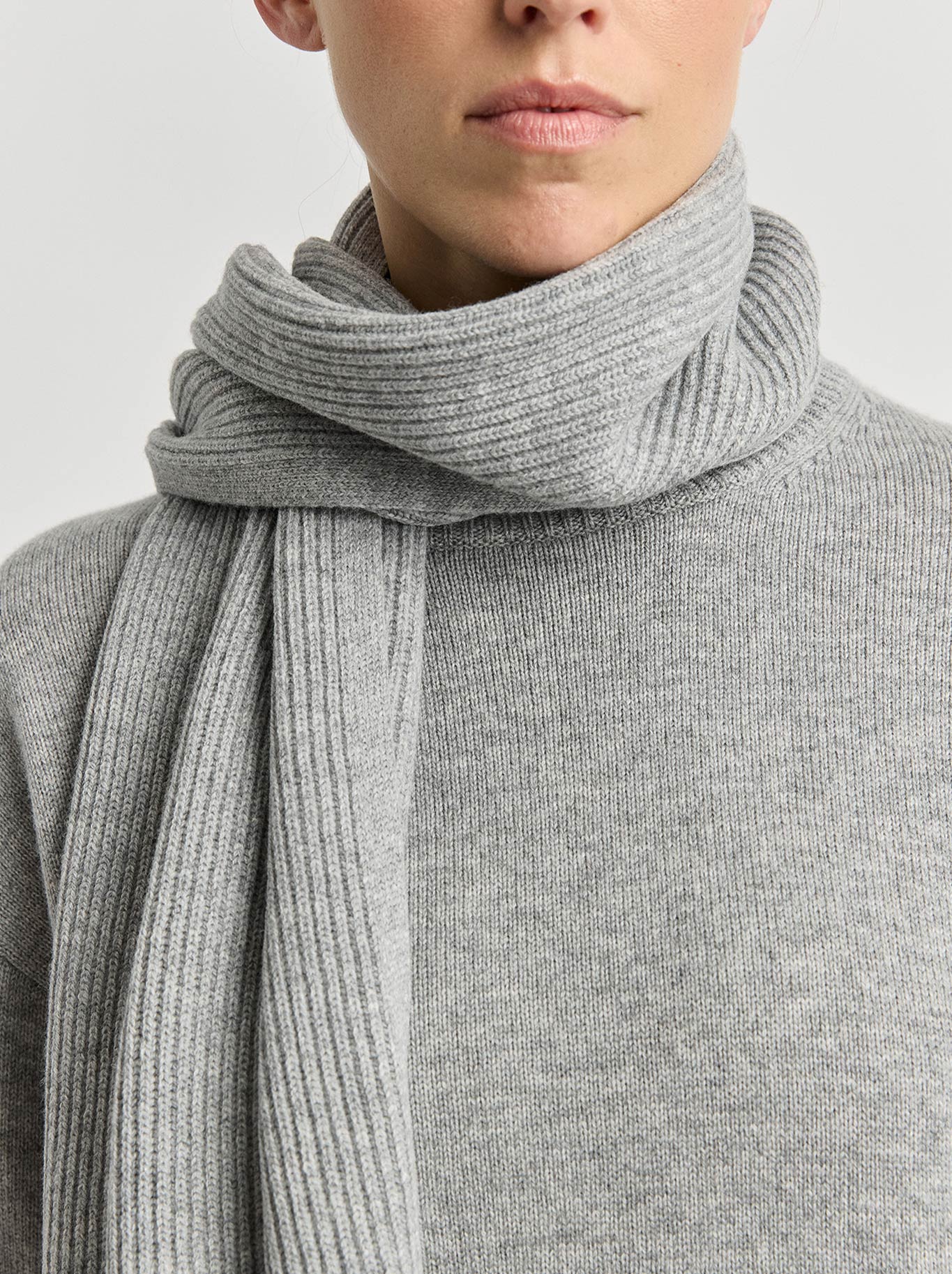 TOORALLIE FINE RIB SCARF