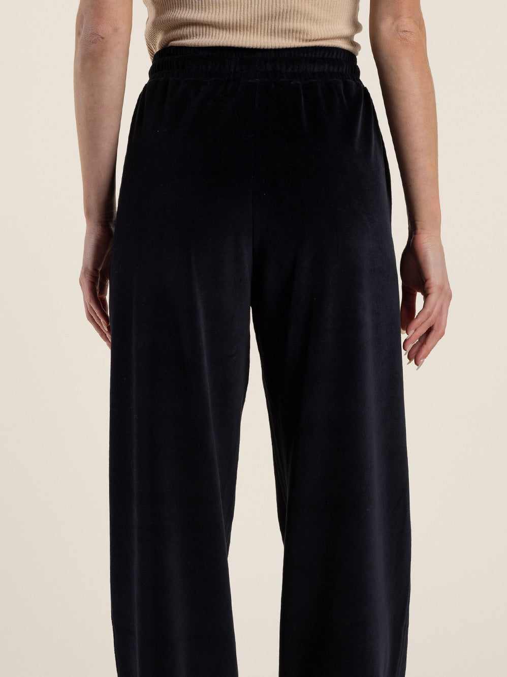 TWO-T'S VELOUR TRACK PANT