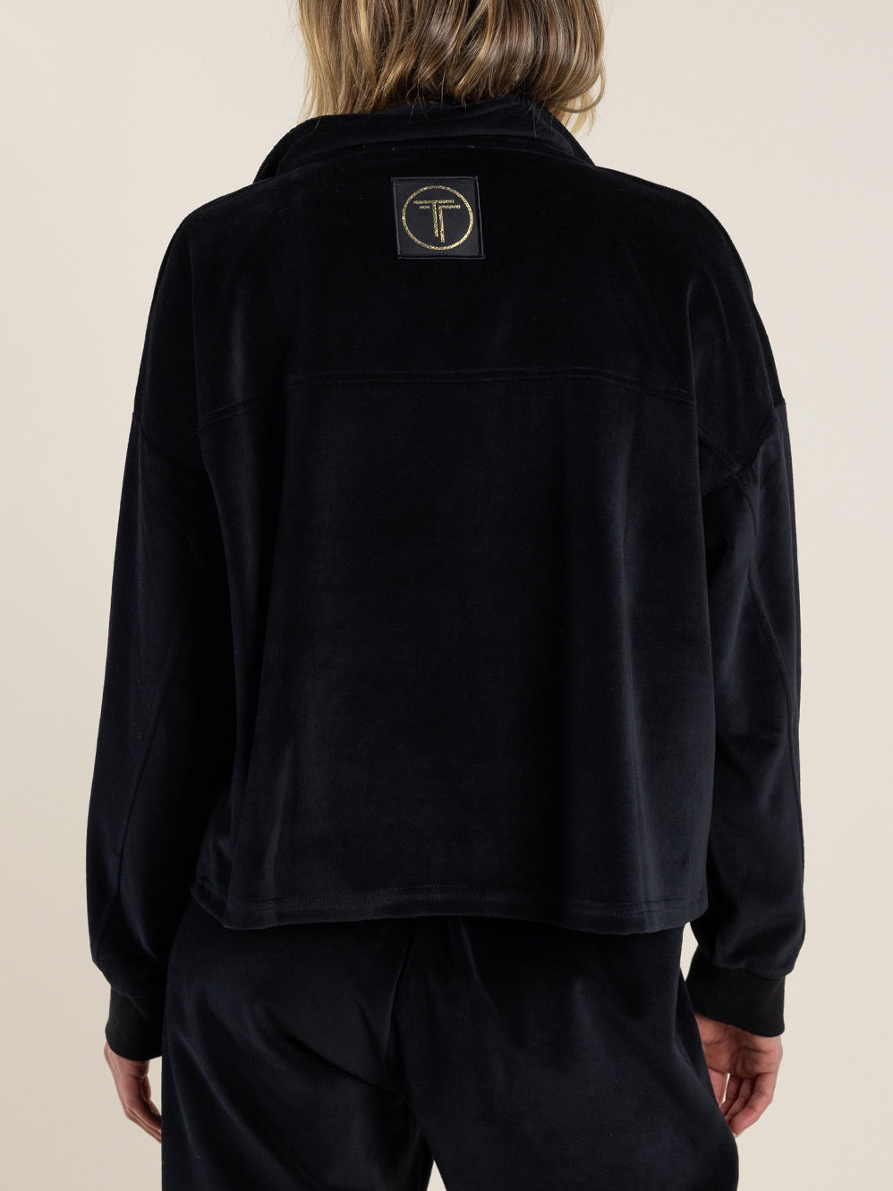 TWO-T'S CROP VELOUR JACKET