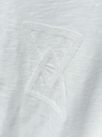 TWO-T'S DOUBLE TRI TEE