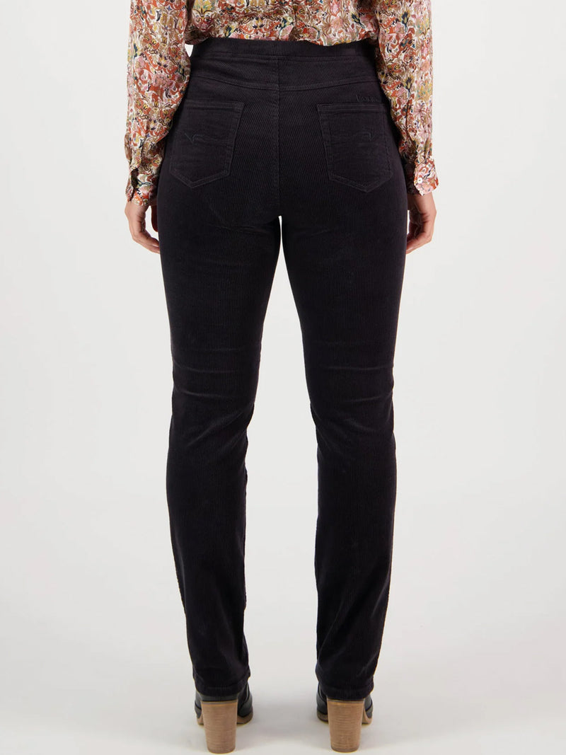VASSALLI SLIM LEG WIDEWALE CORD PANT