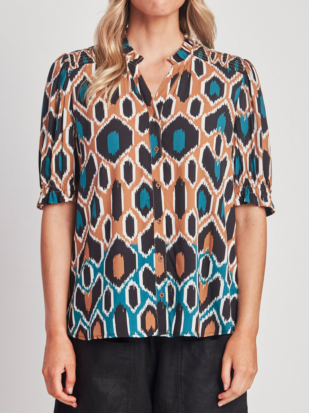 VERGE RESORT SHIRT