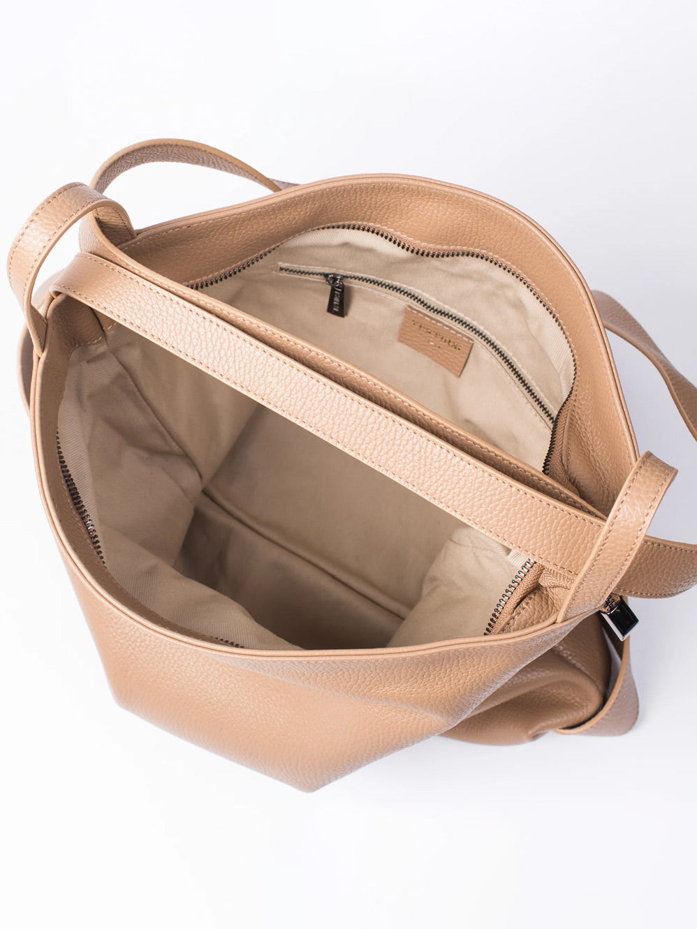 VESTIRSI BELLA 2-IN-1 CONVERTIBLE BACKPACK TOTE – ENNI