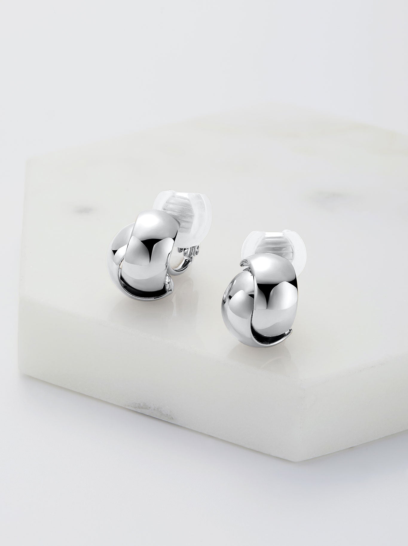 ZAFINO JESSIE CLIP ON EARRING