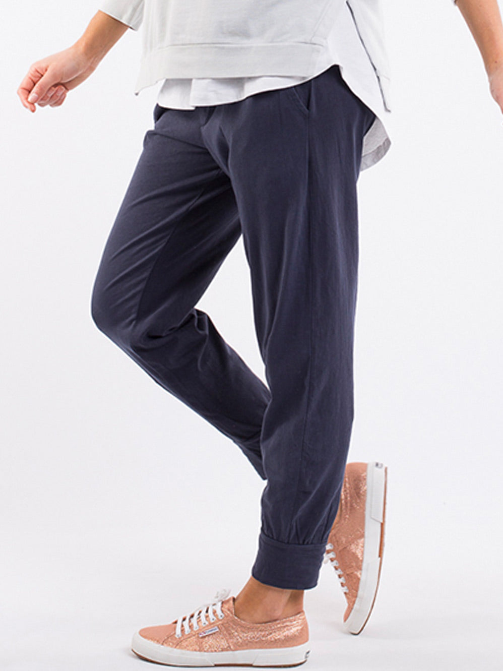 Elm wash out pant sale