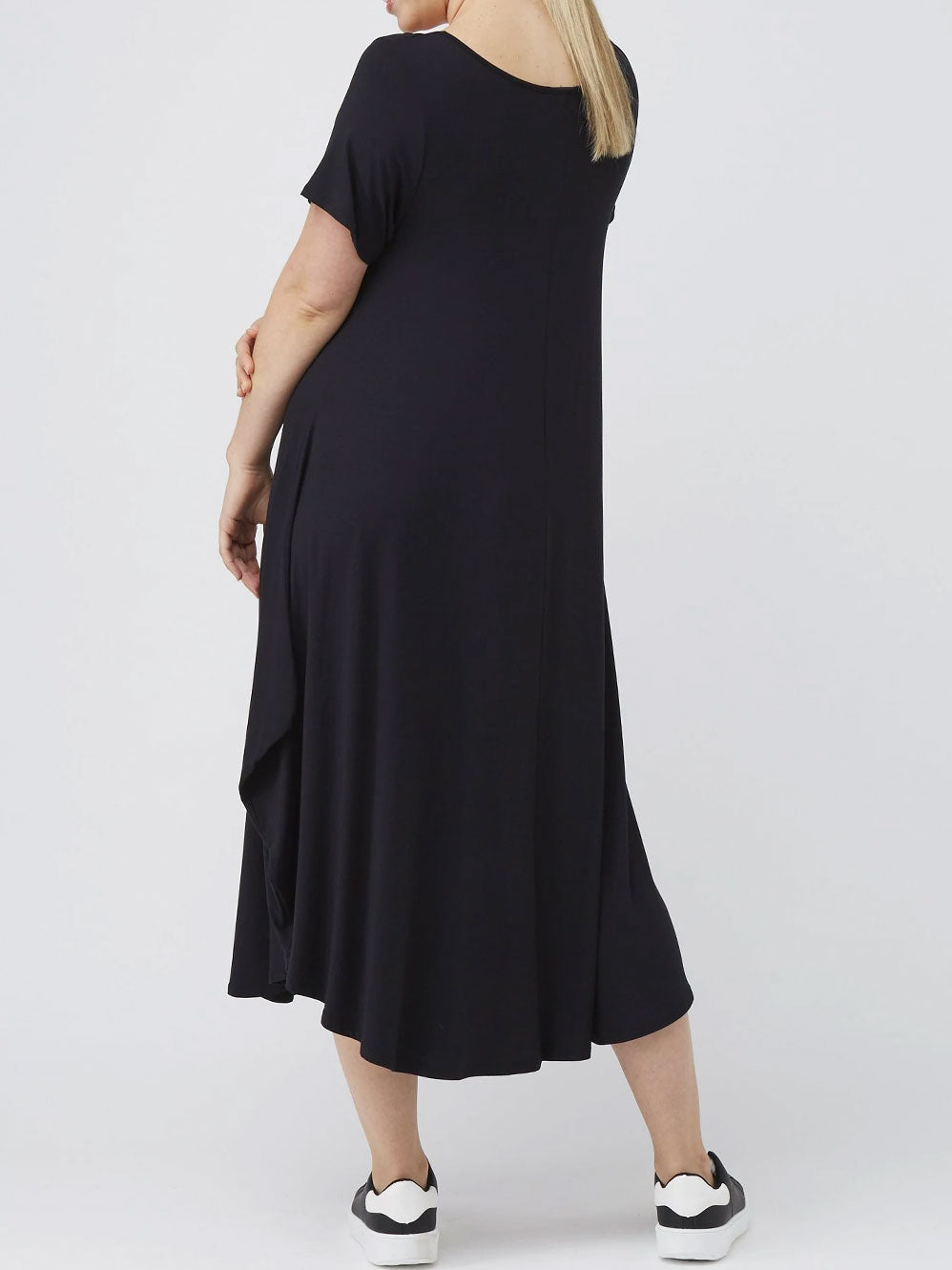 TANI SHORT SLEEVE TRI DRESS