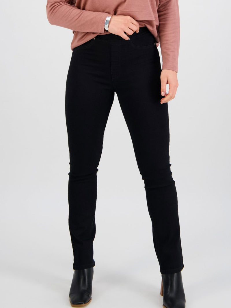 VASSALLI SLIM LEG PULL ON DENIM PANT